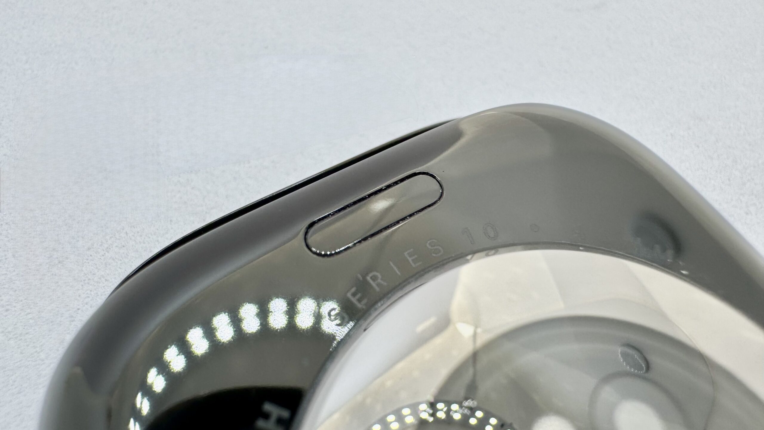 Apple Watchジェットブラックのキズチェック