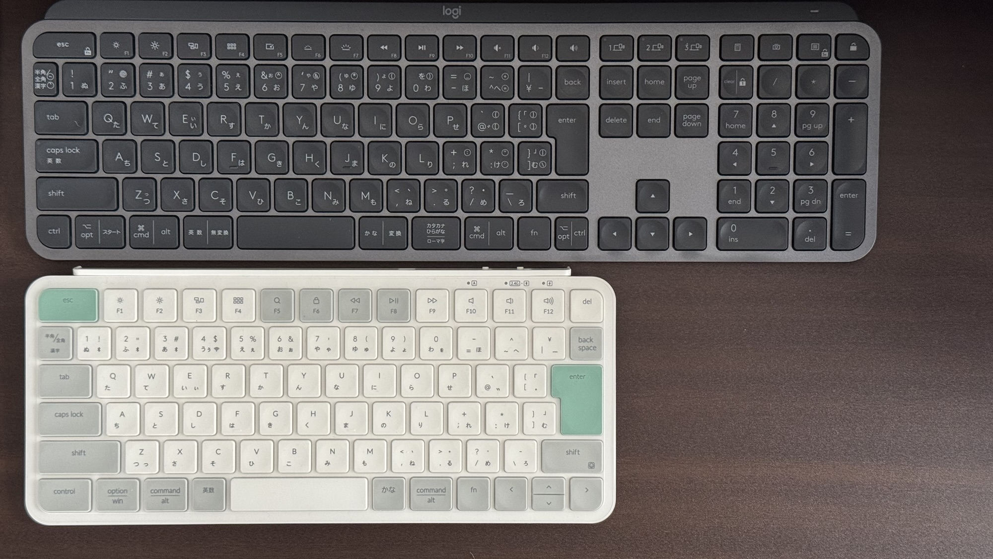 Keychron B1 ProとMX Keys KX800