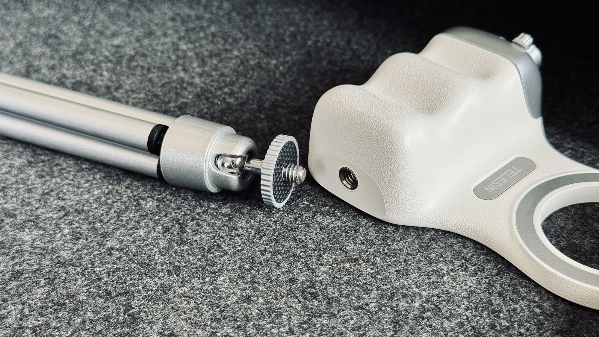 TELESIN スマホグリップ