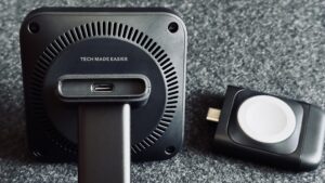 ESR Qi2対応3-in-1ワイヤレス充電ステーション