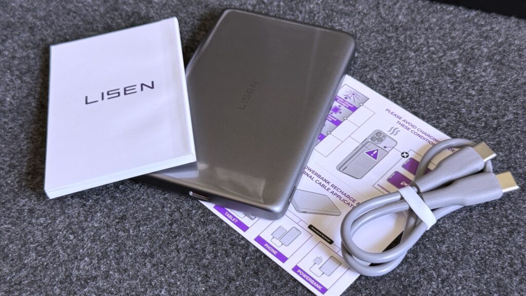 LISEN モバイルバッテリー