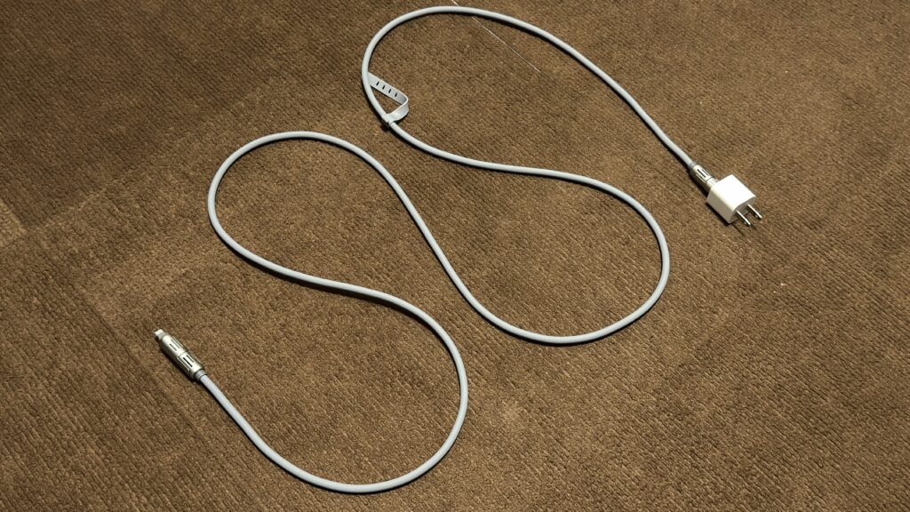 LISEN 240W 4-in-1 USB-Cケーブル