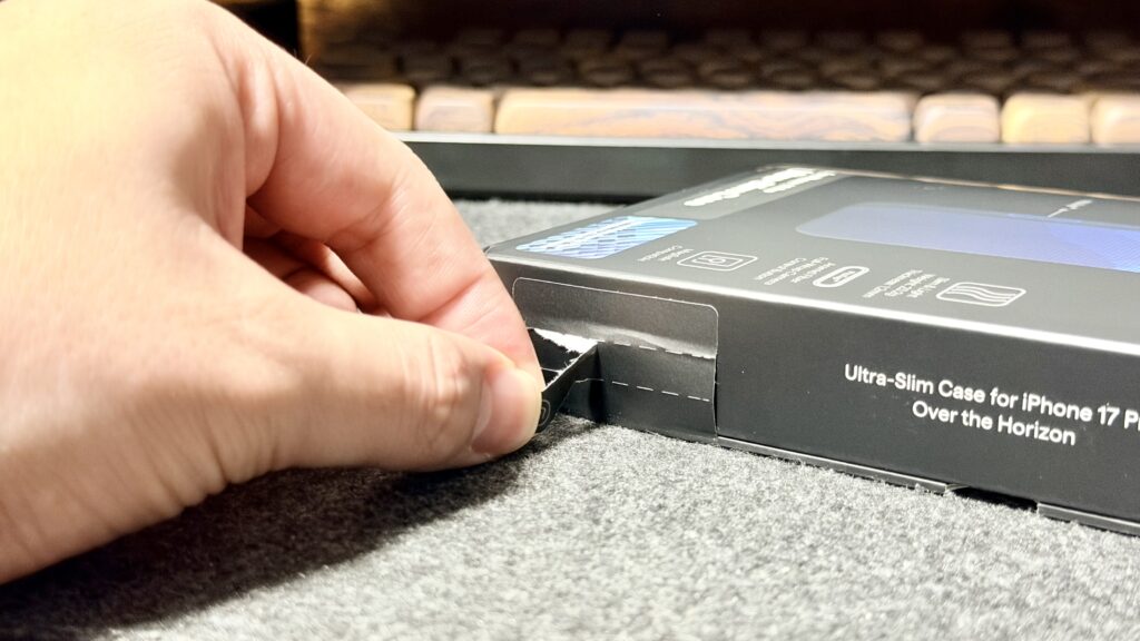 PITAKA UltraSliｍ Case StarPeak ケース（山）