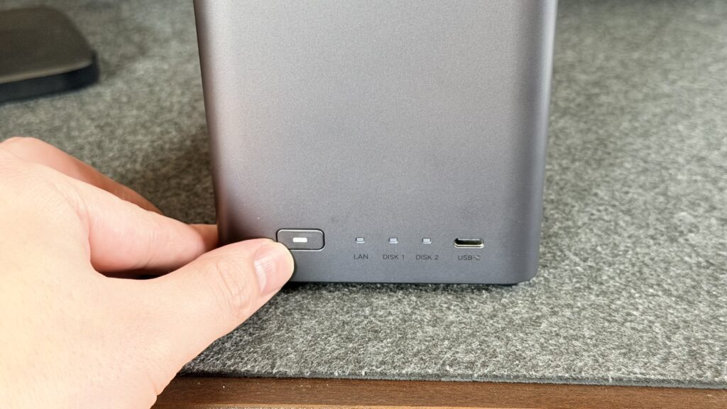 UGREEN NASync DH2300