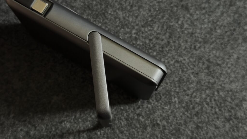 Satray Qi2 25W対応半個体電池モバイルバッテリー10000mAh
