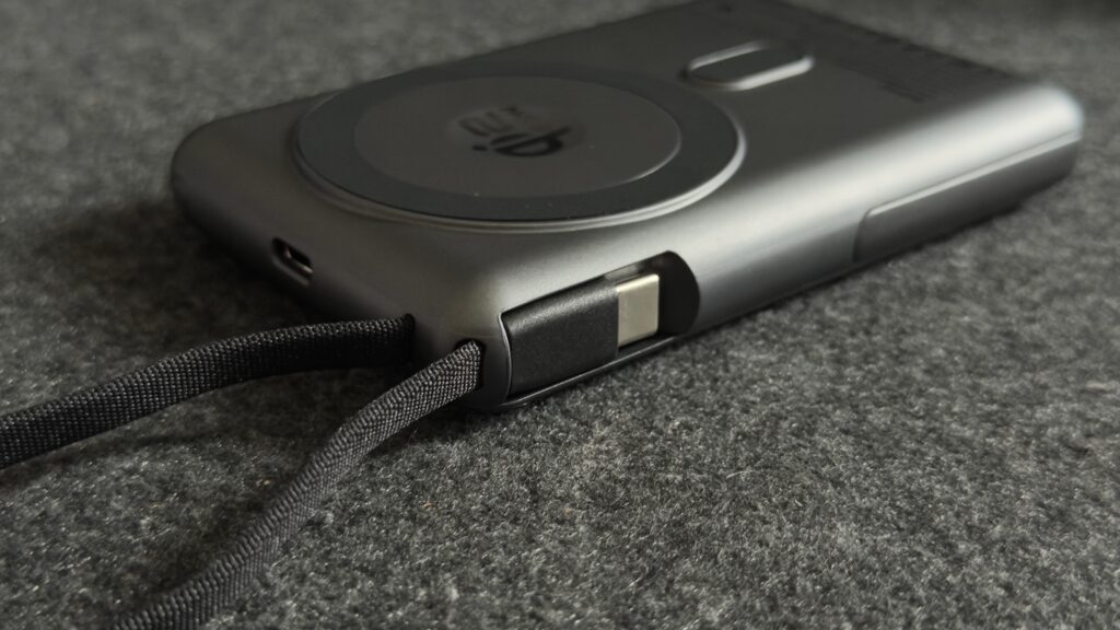 Satray Qi2 25W対応半個体電池モバイルバッテリー10000mAh