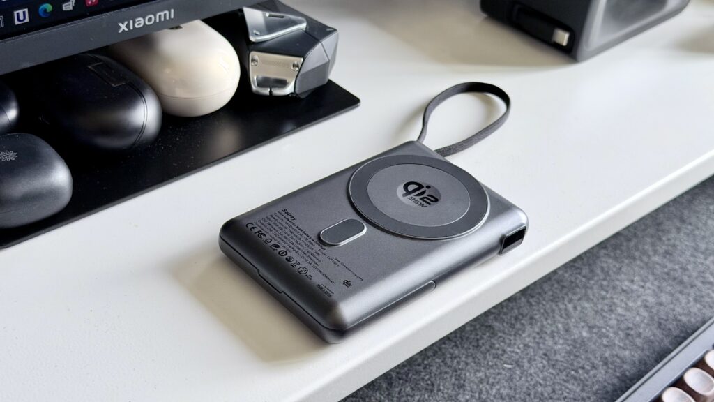 Satray Qi2 25W対応半個体電池モバイルバッテリー10000mAh